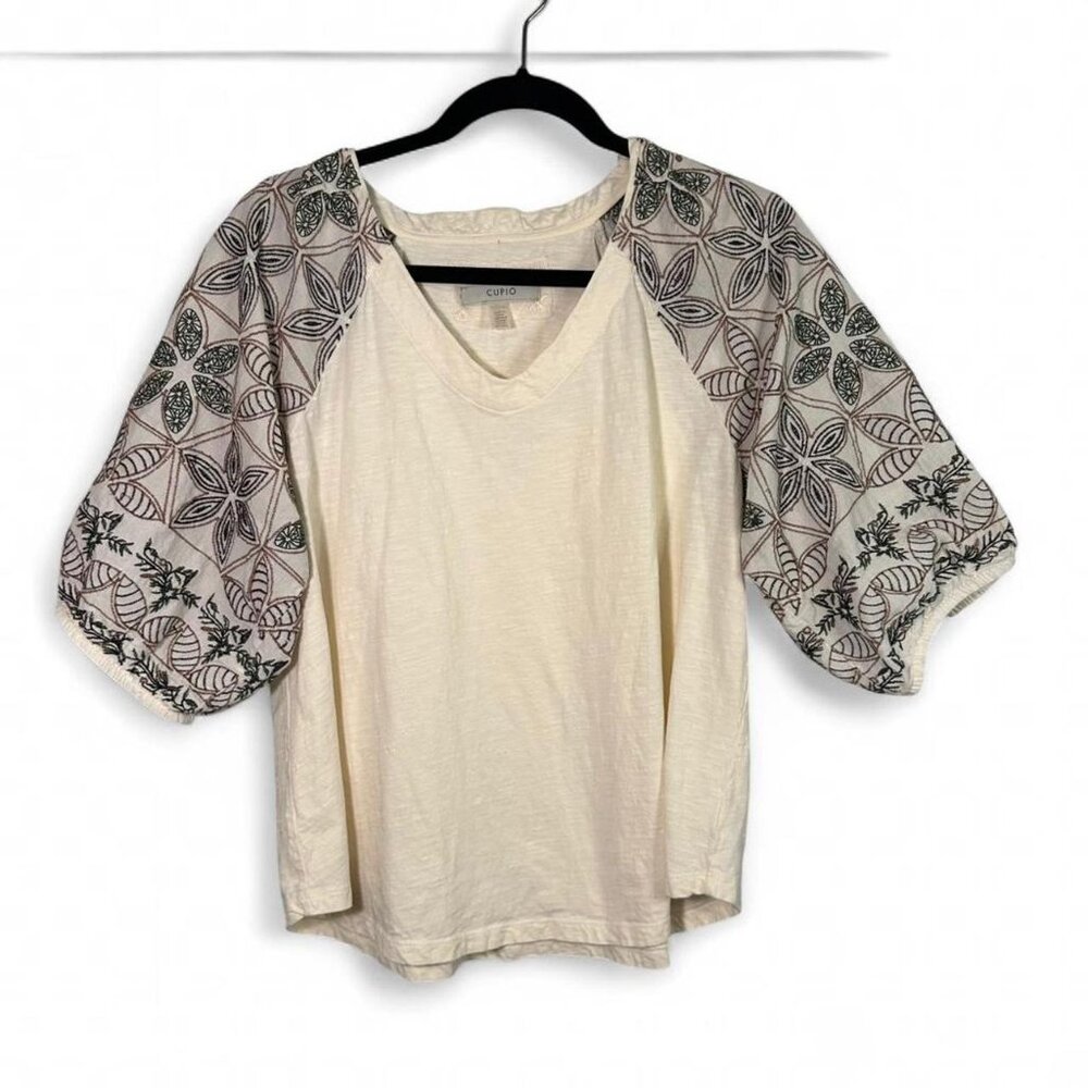 Cupio Embroidered Floral Bubble Sleeve Cream Blouse - Picture 2 of 7